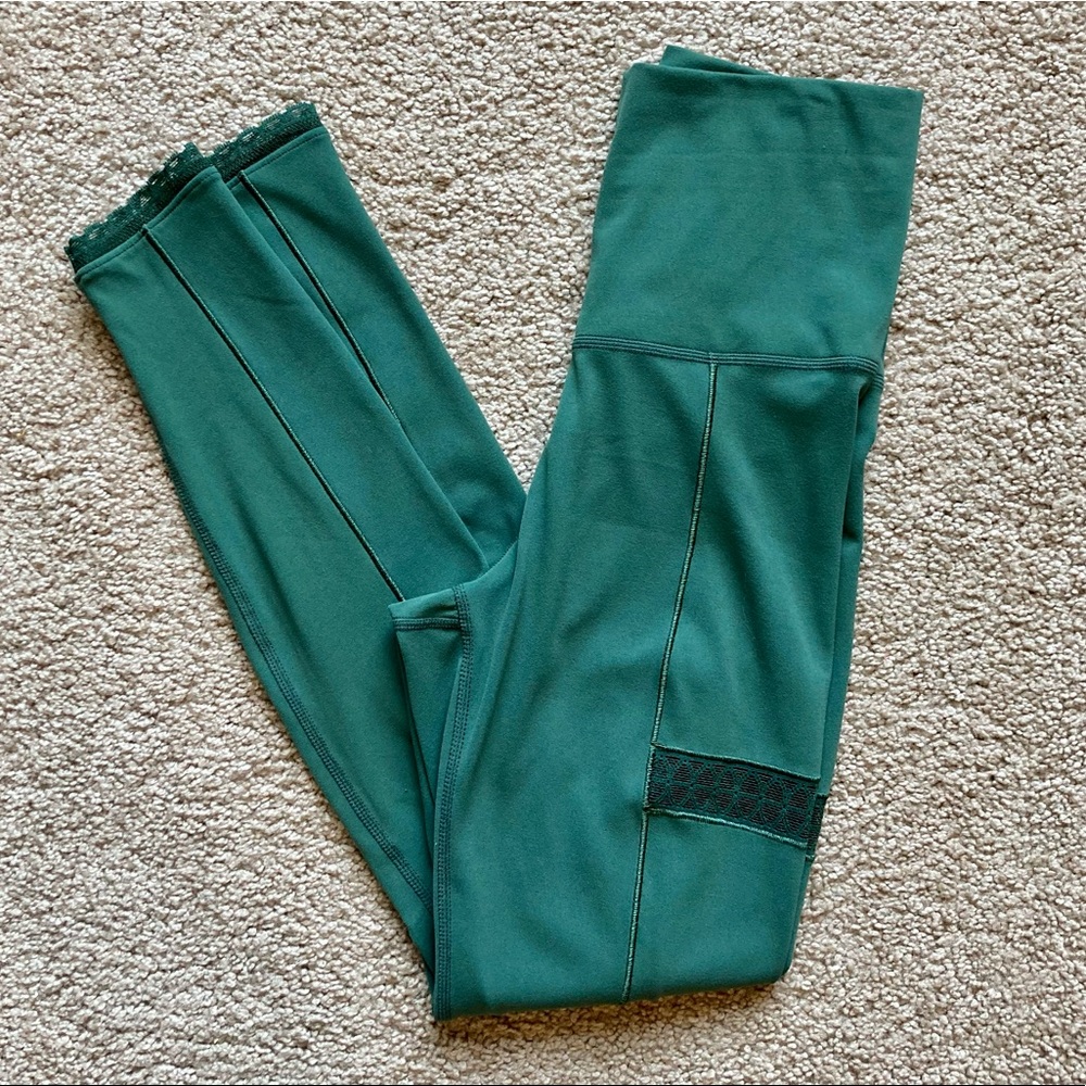NIKE 7/8 Yoga Dri-FIT Green Lace Leggings